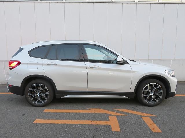 Ｘ１ ｘＤｒｉｖｅ　２５ｉ　ｘライン　ハイラインパッケージ　認定中古車　ＬＥＤヘッドライト　１８ＡＷ　ＰＤＣ　オートトランク　コンフォートアクセス　ブラックレザー　ｉＤｒｉｖｅナビ　リアビューカメラ　ＨＵＤ　純正ＥＴＣ　ＡＣＣ（21枚目）