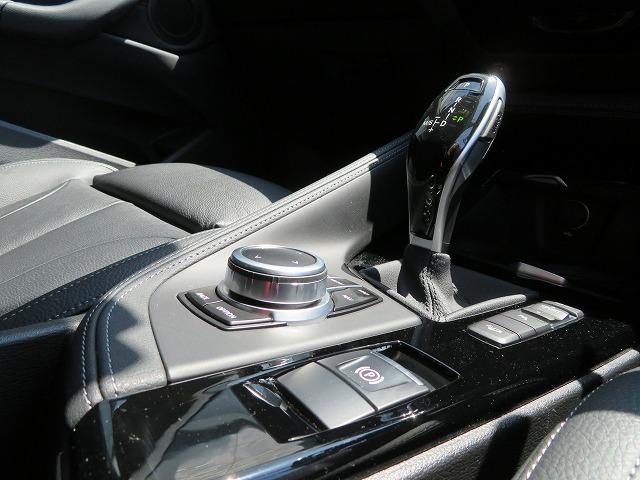 Ｘ１ ｘＤｒｉｖｅ　１８ｄ　Ｍスポーツ　後期モデル　ブラックレザー　アクティブクルーズ　純正１８ＡＷ　パドルシフト　コンフォートＰＫＧ　オートトランク　コンフォートアクセス　ミラーＥＴＣ　禁煙車（12枚目）