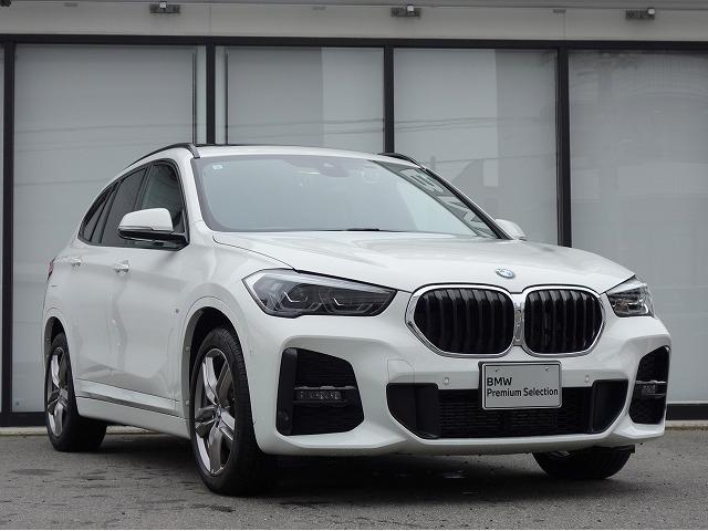 Ｘ１ ｘＤｒｉｖｅ　１８ｄ　Ｍスポーツ　コンフォートＰＫＧ　セレクトＰＫＧ　ハイラインＰＫＧ　ＬＥＤライト　１８ＡＷ　パノラマガラスサンルーフ　コナーセンサー　オートトランク　フルセグ　クルコン（42枚目）