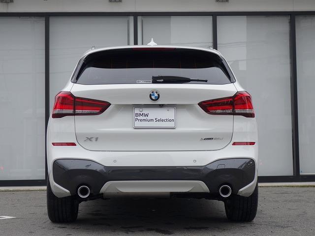 Ｘ１ ｘＤｒｉｖｅ　１８ｄ　Ｍスポーツ　コンフォートＰＫＧ　セレクトＰＫＧ　ハイラインＰＫＧ　ＬＥＤライト　１８ＡＷ　パノラマガラスサンルーフ　コナーセンサー　オートトランク　フルセグ　クルコン（45枚目）