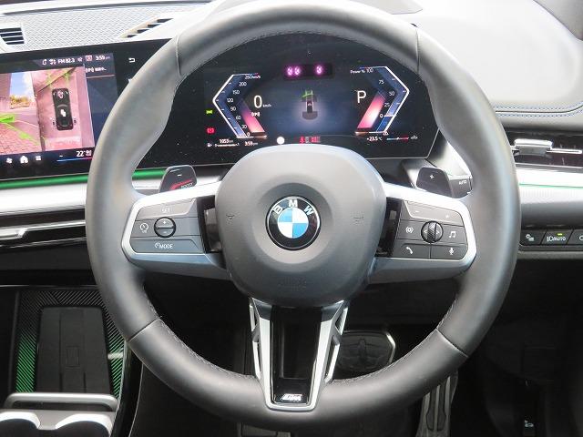 Ｘ１ ｘＤｒｉｖｅ　２０ｄ　Ｍスポーツ　サンルーフ　ヘッドアップディスプレイ　ステアリングヒーター　純正１８ＡＷ　アラウンドビューカメラ　ＬＥＤライト　オートトランク　コンフォートアクセス　禁煙車　自社レンタカー（16枚目）