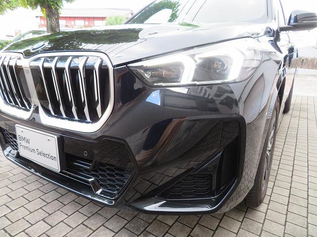 Ｘ１ ｘＤｒｉｖｅ　２０ｄ　Ｍスポーツ　サンルーフ　ヘッドアップディスプレイ　ステアリングヒーター　純正１８ＡＷ　アラウンドビューカメラ　ＬＥＤライト　オートトランク　コンフォートアクセス　禁煙車　自社レンタカー（30枚目）