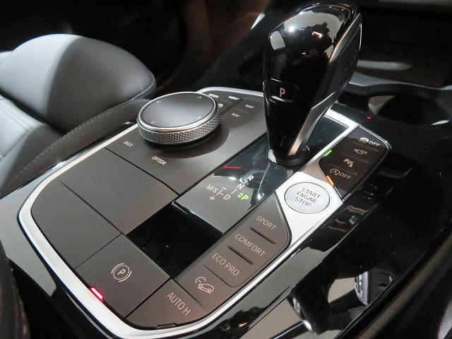 X3 xDrive 20d Mスポーツ 後期モデル ブラックレザー シートヒーター 純正19AW 地デジ アラウンドビューカメラ LEDライト PDC オートトランク コンフォートアクセス 禁煙車(15枚目)