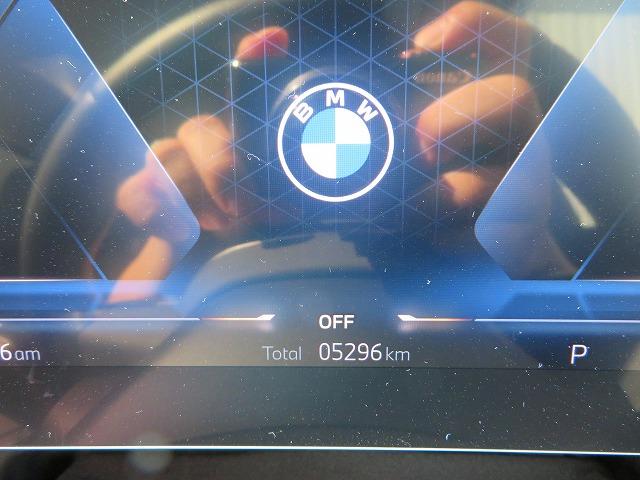 X1 xDrive 20d xライン ハイラインパッケージ ハイラインP ヘッドアップディスプレイ 純正18AW harman/kardonスピーカー アラウンドビューカメラ 黒レザー シートヒーターオートトランク コンフォートアクセス 禁煙車 自社レンタカー(22枚目)