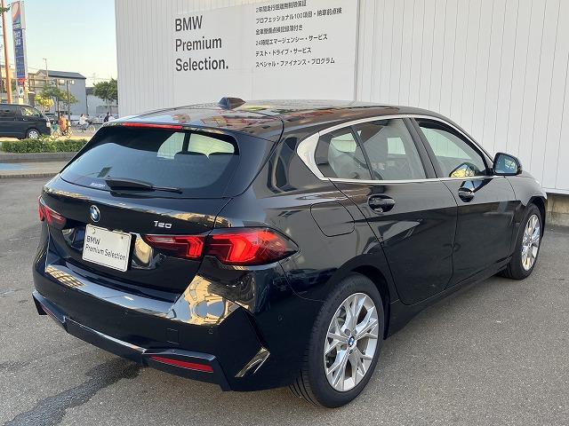 １シリーズ １２０　テクノロジーＰ　ヘッドアップディスプレイ　オートトランク　シートヒーター　コンフォートアクセス　アラウンドビューカメラ　純正１７ＡＷ　アクティブクルーズコントロール　禁煙車（6枚目）