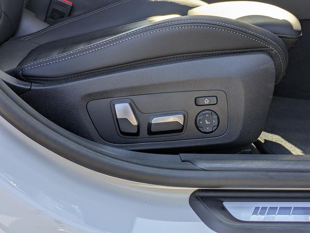3シリーズ 320d xDriveMスポーツハイラインパッケージ 後期モデル ハイラインP サウンドP 純正18AW LEDライト PDC オートトランク ブラックレザー アラウンドビューカメラ ヘッドアップディスプレイ harman/kardonスピーカー 禁煙車(12枚目)