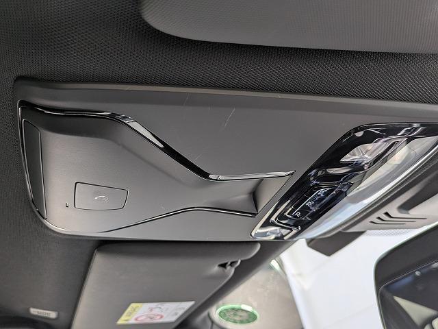 3シリーズ 320d xDriveMスポーツハイラインパッケージ 後期モデル ハイラインP サウンドP 純正18AW LEDライト PDC オートトランク ブラックレザー アラウンドビューカメラ ヘッドアップディスプレイ harman/kardonスピーカー 禁煙車(24枚目)
