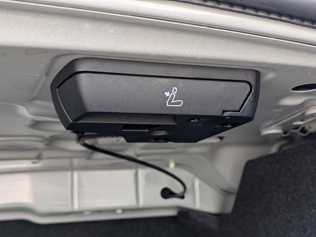 3シリーズ 320d xDriveMスポーツハイラインパッケージ 後期モデル ハイラインP サウンドP 純正18AW LEDライト PDC オートトランク ブラックレザー アラウンドビューカメラ ヘッドアップディスプレイ harman/kardonスピーカー 禁煙車(56枚目)