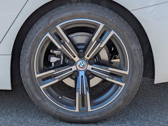 3シリーズ 320d xDriveMスポーツハイラインパッケージ 後期モデル ハイラインP サウンドP 純正18AW LEDライト PDC オートトランク ブラックレザー アラウンドビューカメラ ヘッドアップディスプレイ harman/kardonスピーカー 禁煙車(62枚目)