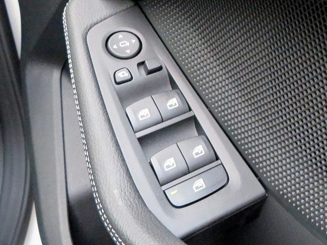 2シリーズ M235i xDriveグランクーペ MプラスPKG アダプティブサスペンション ヘッドアップディスプレイ ブラックレザーシート レーンディパーチャーウォーニング アクティブクルコン コンフォートアクセス コーナーセンサー LEDライト(37枚目)