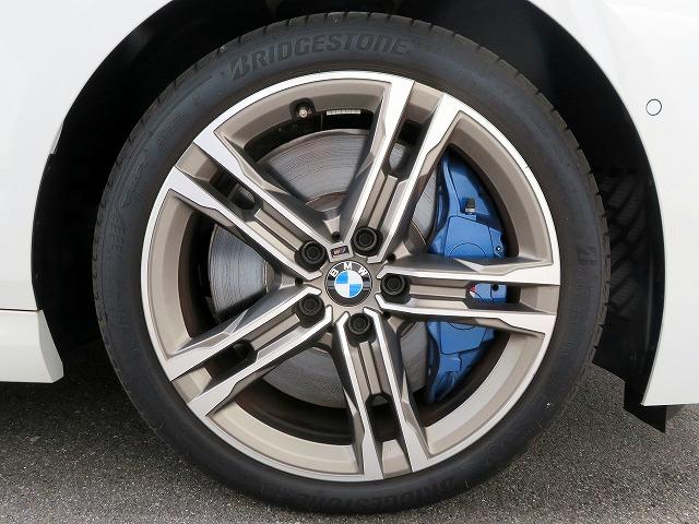 2シリーズ M235i xDriveグランクーペ MプラスPKG アダプティブサスペンション ヘッドアップディスプレイ ブラックレザーシート レーンディパーチャーウォーニング アクティブクルコン コンフォートアクセス コーナーセンサー LEDライト(49枚目)