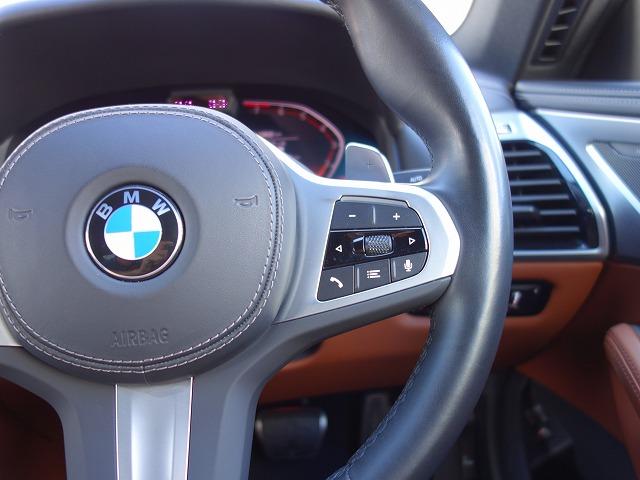 8シリーズ 840i クーペ エクスクルーシブ Mスポーツ MスポーツPKGプロ LEDライト 20AW PDC スマートキー 純正ナビ フルセグ アクティブベンチレーション アクティブクルーズコントロール レーンチェンジ&ディパーチャーウォーニング 禁煙車(18枚目)