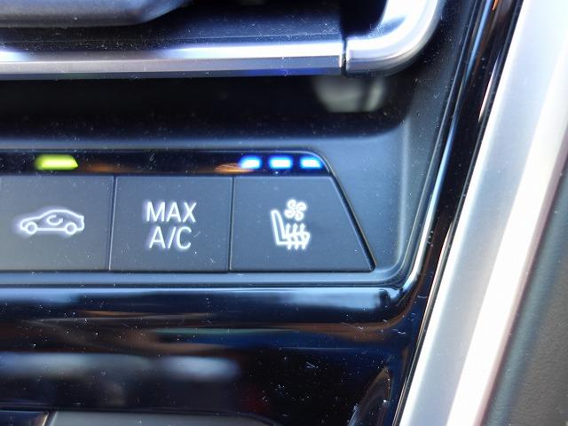 8シリーズ 840i クーペ エクスクルーシブ Mスポーツ MスポーツPKGプロ LEDライト 20AW PDC スマートキー 純正ナビ フルセグ アクティブベンチレーション アクティブクルーズコントロール レーンチェンジ&ディパーチャーウォーニング 禁煙車(25枚目)