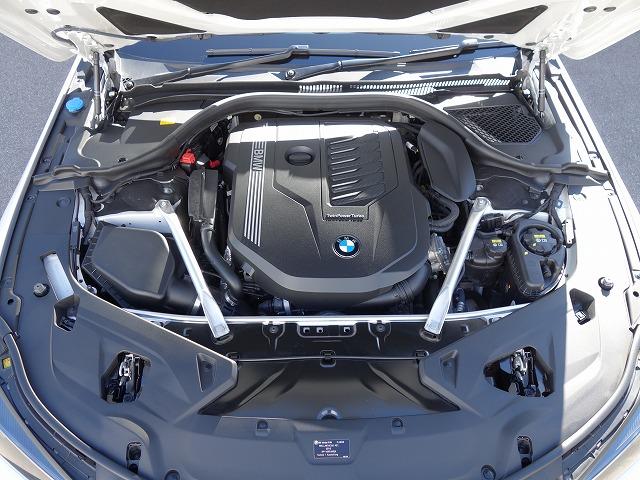 8シリーズ 840i クーペ エクスクルーシブ Mスポーツ MスポーツPKGプロ LEDライト 20AW PDC スマートキー 純正ナビ フルセグ アクティブベンチレーション アクティブクルーズコントロール レーンチェンジ&ディパーチャーウォーニング 禁煙車(60枚目)