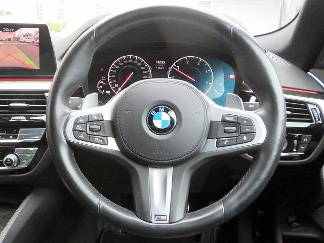 ◆体に合せてステアリングポジションを設定できるチルト機能付◆