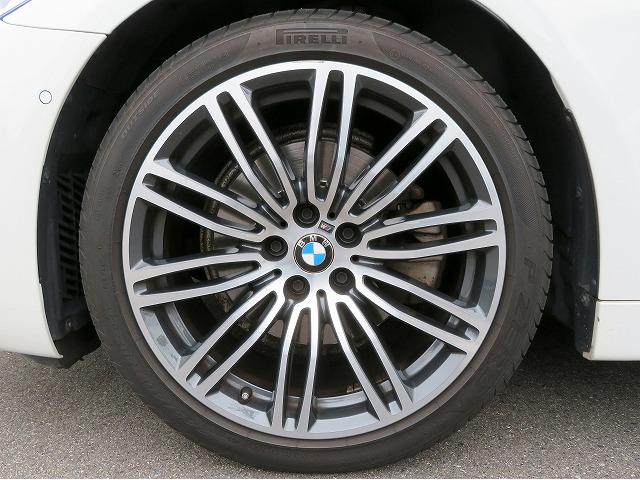 ◆ローンリース等ファイナンス商品、ＢＭＷ専用自動車保険、ＢＭＷカード、コーティング、板金塗装、ドライブレコーダーなど社外品の取扱もございます。お車に関することは全てバルコムにお任せ下さい◆