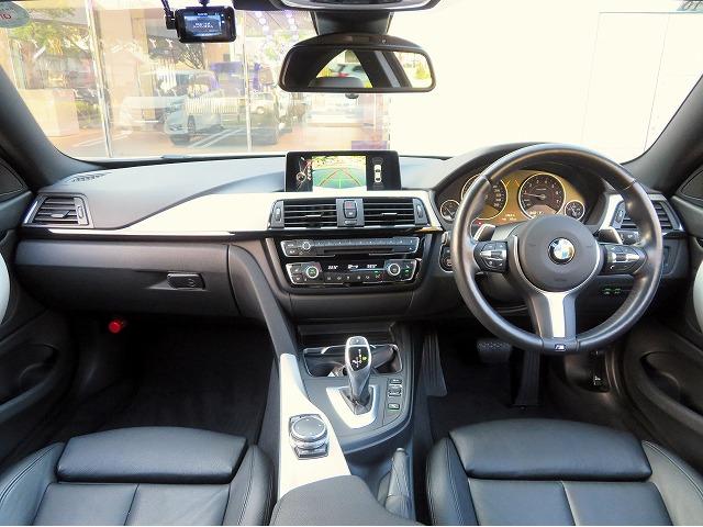 ４シリーズ ４３５ｉクーペ　Ｍスポーツ　ＬＥＤヘッドライト　純正１９アルミ　コーナーセンサー　コンフォートアクセス　革シート　シートヒーター　純正ナビ　Ｂカメラ　ヘッドアップディスプレイ　アクティブクルコン　レーンディパーチャーウォーニング（7枚目）