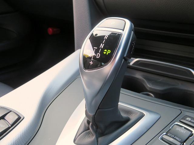 ４シリーズ ４３５ｉクーペ　Ｍスポーツ　ＬＥＤヘッドライト　純正１９アルミ　コーナーセンサー　コンフォートアクセス　革シート　シートヒーター　純正ナビ　Ｂカメラ　ヘッドアップディスプレイ　アクティブクルコン　レーンディパーチャーウォーニング（18枚目）