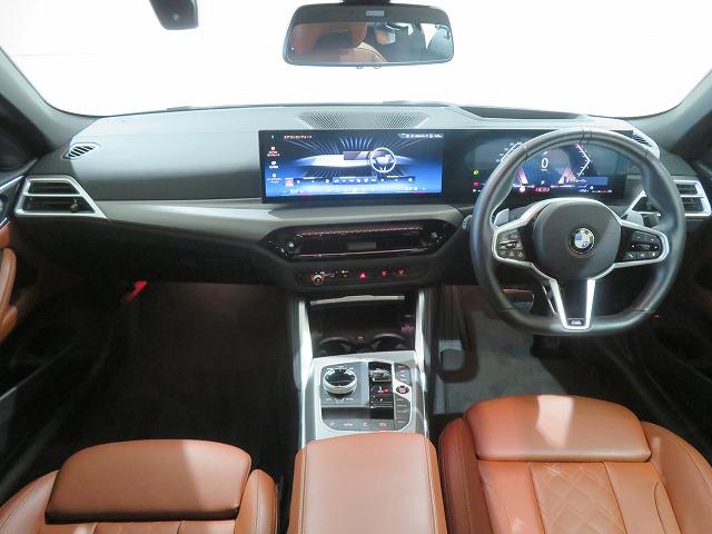 ４シリーズ ４２０ｉカブリオレ　Ｍスポーツ　コンフォートＰＫＧ　１９ＡＷ　ステアヒーター　ＬＥＤライト　ＰＤＣ　スマートキー　純正ナビ　純正ＥＴＣ　Ｂカメラ　アクティブクルーズコントロール　レーンチェンジ＆ディパーチャーウォーニング　禁煙車（8枚目）