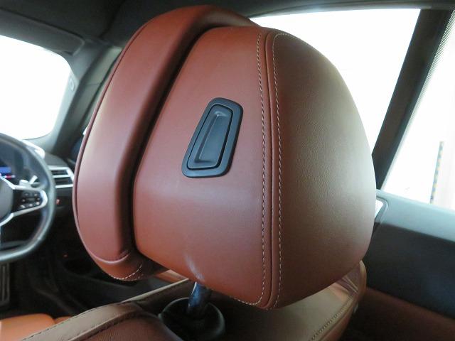 ４シリーズ ４２０ｉカブリオレ　Ｍスポーツ　コンフォートＰＫＧ　１９ＡＷ　ステアヒーター　ＬＥＤライト　ＰＤＣ　スマートキー　純正ナビ　純正ＥＴＣ　Ｂカメラ　アクティブクルーズコントロール　レーンチェンジ＆ディパーチャーウォーニング　禁煙車（16枚目）