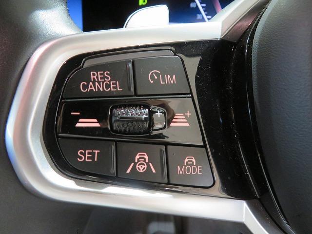 ４シリーズ ４２０ｉカブリオレ　Ｍスポーツ　コンフォートＰＫＧ　１９ＡＷ　ステアヒーター　ＬＥＤライト　ＰＤＣ　スマートキー　純正ナビ　純正ＥＴＣ　Ｂカメラ　アクティブクルーズコントロール　レーンチェンジ＆ディパーチャーウォーニング　禁煙車（18枚目）