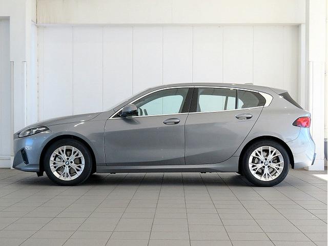 1シリーズ 120 テクノロジーPKG ヘッドアップディスプレイ オートトランク シートヒーター トップ+バックカメラ アクティブクルコン レーンチェンジ&ディパーチャーウォーニング LEDヘッドライト 純正17アルミ(42枚目)