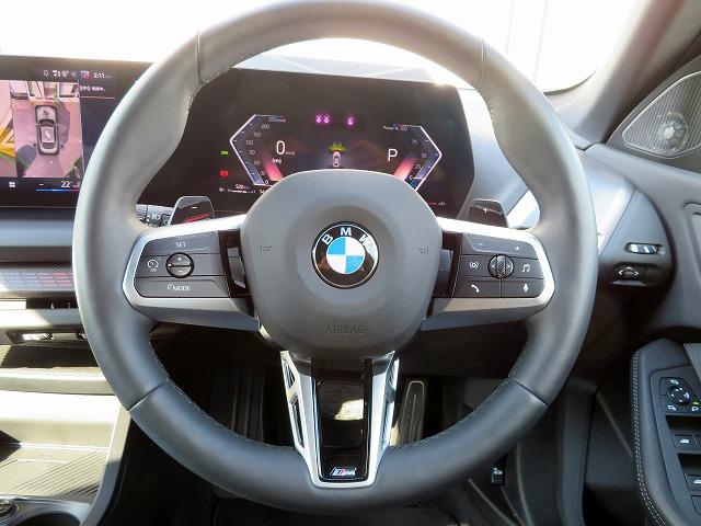 2シリーズ 220グランクーペ Mスポーツ ハイライン&テクノロジーPKG ヴェガンザブラックレザー 19インチMライトアルミ ヘッドアップディスプレイ ハーマンカードンサウンドシステム ACC レーンチェンジ&ディパーチャーウォーニング(8枚目)