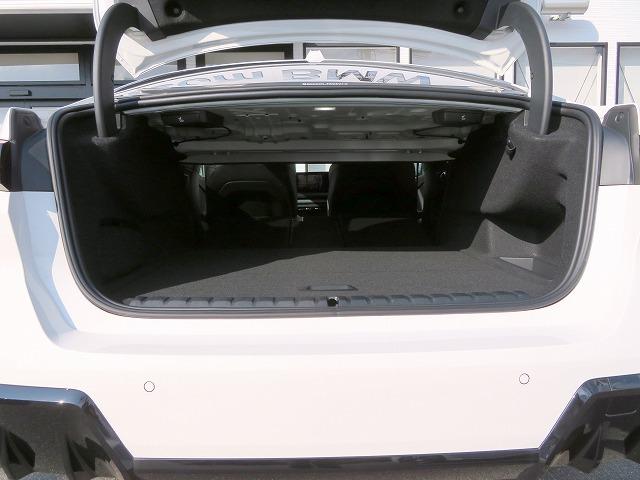 2シリーズ 220グランクーペ Mスポーツ ハイライン&テクノロジーPKG ヴェガンザブラックレザー 19インチMライトアルミ ヘッドアップディスプレイ ハーマンカードンサウンドシステム ACC レーンチェンジ&ディパーチャーウォーニング(40枚目)