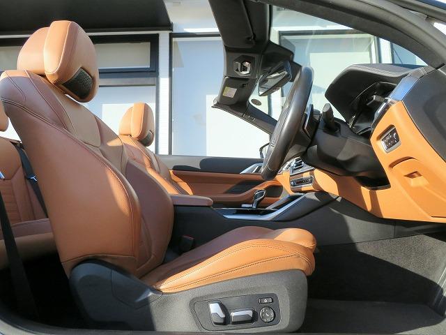 4シリーズ M440i xDriveカブリオレ コニャックレザーシート レーザーライト ヘッドアップディスプレイ ハーマンカードンサウンドシステム トップ+Bカメラ アクティブクルコン レーンチェンジ&ディパーチャーウォーニング コーナーセンサー(9枚目)