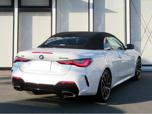 4シリーズ M440i xDriveカブリオレ コニャックレザーシート レーザーライト ヘッドアップディスプレイ ハーマンカードンサウンドシステム トップ+Bカメラ アクティブクルコン レーンチェンジ&ディパーチャーウォーニング コーナーセンサー(62枚目)