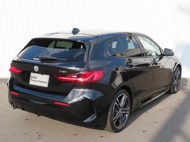 1シリーズ 118i Mスポーツ ストレージPKG 18AW LEDライト PDC スマートキー 純正ナビ 純正ETC Bカメラ アクティブクルーズコントロール レーンチェンジ&ディパーチャーウォーニング 禁煙車 レンタカー利用歴有(6枚目)