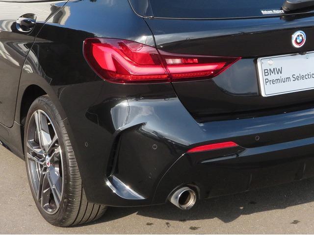 1シリーズ 118i Mスポーツ ストレージPKG 18AW LEDライト PDC スマートキー 純正ナビ 純正ETC Bカメラ アクティブクルーズコントロール レーンチェンジ&ディパーチャーウォーニング 禁煙車 レンタカー利用歴有(23枚目)