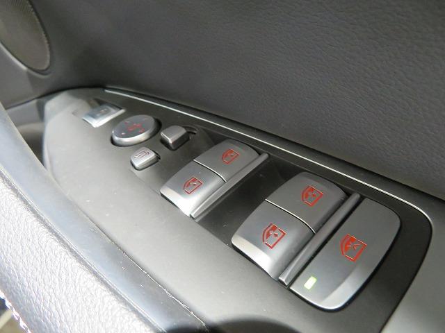 X3 xDrive 20d Mスポーツ セレクトPKG ステアヒーター 20AW フルセグ LEDライト PDC スマートキー 純正ナビ ETC Bカメラ アクティブクルーズコントロール レーンチェンジ&ディパーチャーウォーニング 禁煙車(25枚目)