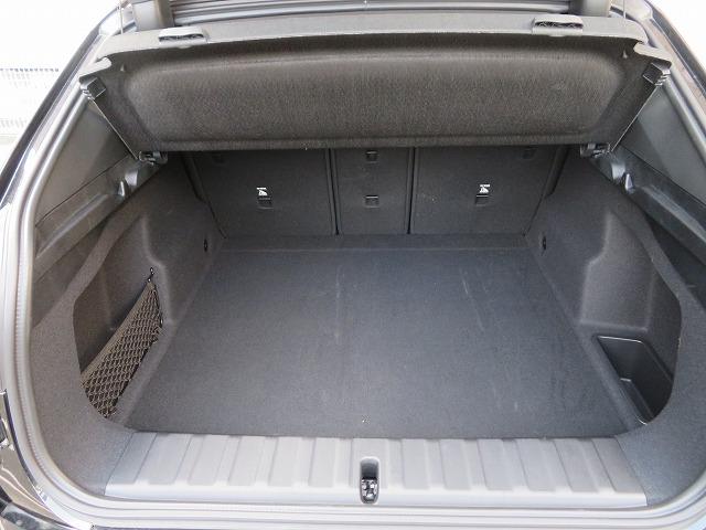 X2 xDrive 20i Mスポーツ LEDライト 20AW パノラマガラスSR PDC スマートキー 純正ナビ 純正ETC Bカメラ アクティブクルーズコントロール レーンチェンジ&ディパーチャーウォーニング 禁煙車 自社レンタカー(57枚目)