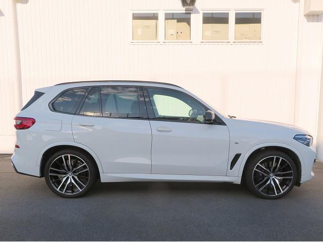 Ｘ５ ｘＤｒｉｖｅ　３５ｄ　Ｍスポーツ　ＬＥＤライト　２２ＡＷ　Ａトランク　フルセグ　ＰＤＣ　スマートキー　純正ナビ　純正ＥＴＣ　Ｂカメラ　アクティブクルーズコントロール　レーンチェンジ＆ディパーチャーウォーニング　禁煙車（33枚目）