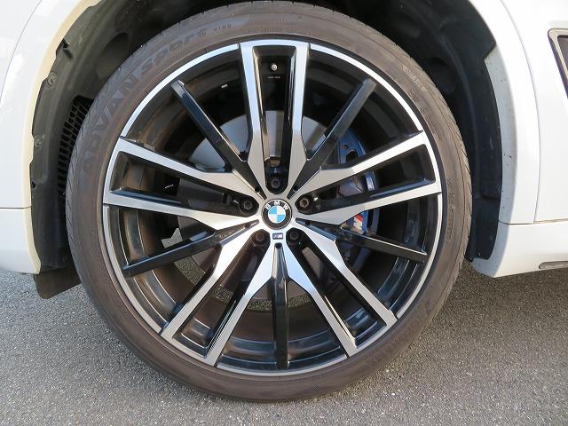 Ｘ５ ｘＤｒｉｖｅ　３５ｄ　Ｍスポーツ　ＬＥＤライト　２２ＡＷ　Ａトランク　フルセグ　ＰＤＣ　スマートキー　純正ナビ　純正ＥＴＣ　Ｂカメラ　アクティブクルーズコントロール　レーンチェンジ＆ディパーチャーウォーニング　禁煙車（48枚目）