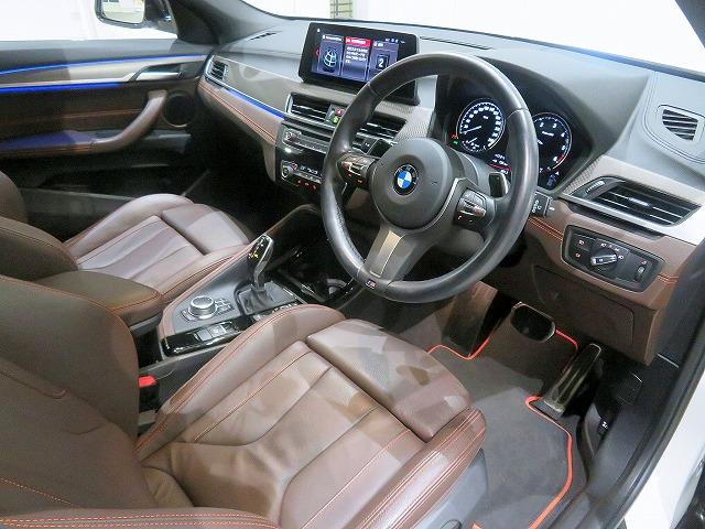 Ｘ２ ｘＤｒｉｖｅ　２０ｄ　ＭスポーツＸ　Ｍメッシュエディション　モカ革＆アルカンターラコンビシート　アクティブクルコン　レーンディパーチャーウォーニング　ＬＥＤヘッドライト　２０アルミ　コーナーセンサー　オートトランク　コンフォートアクセス（29枚目）