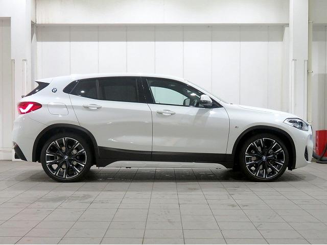 Ｘ２ ｘＤｒｉｖｅ　２０ｄ　ＭスポーツＸ　Ｍメッシュエディション　モカ革＆アルカンターラコンビシート　アクティブクルコン　レーンディパーチャーウォーニング　ＬＥＤヘッドライト　２０アルミ　コーナーセンサー　オートトランク　コンフォートアクセス（45枚目）