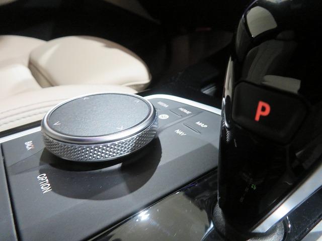 X3 xDrive 20d Mスポーツ セレクトPKG LEDライト 20AW オイスターレザー ステアヒーター リアシートアジャストメント フルセグ アクティブクルーズコントロール レーンチェンジ&ディパーチャーウォーニング 禁煙車(20枚目)