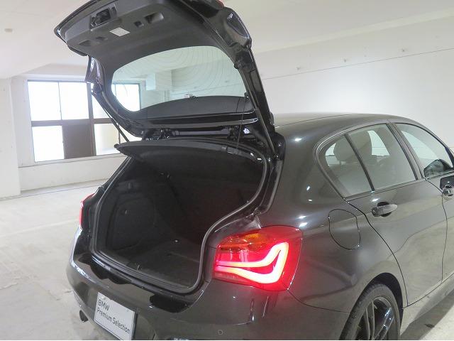 １シリーズ １１８ｄ　Ｍスポーツ　エディションシャドー　ＬＥＤライト　１８ＡＷ　ＰＤＣ　スマートキー　黒革　純正ナビ　純正ＥＴＣ　Ｂカメラ　アクティブクルーズコントロール　レーンディパーチャーウォーニング　禁煙車（52枚目）