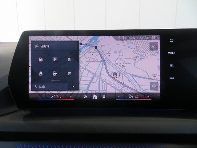 １シリーズ １２０　テクノロジーＰＫＧ　Ａトランク　ＬＥＤライト　ＰＤＣ　スマートキー　純正ナビ　純正ＥＴＣ　Ｂカメラ　アクティブクルーズコントロール　レーンチェンジ＆ディパーチャーウォーニング　禁煙車（24枚目）