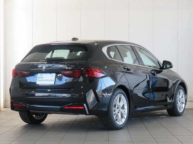 １シリーズ １２０　テクノロジーＰＫＧ　Ａトランク　ＬＥＤライト　ＰＤＣ　スマートキー　純正ナビ　純正ＥＴＣ　Ｂカメラ　アクティブクルーズコントロール　レーンチェンジ＆ディパーチャーウォーニング　禁煙車（35枚目）