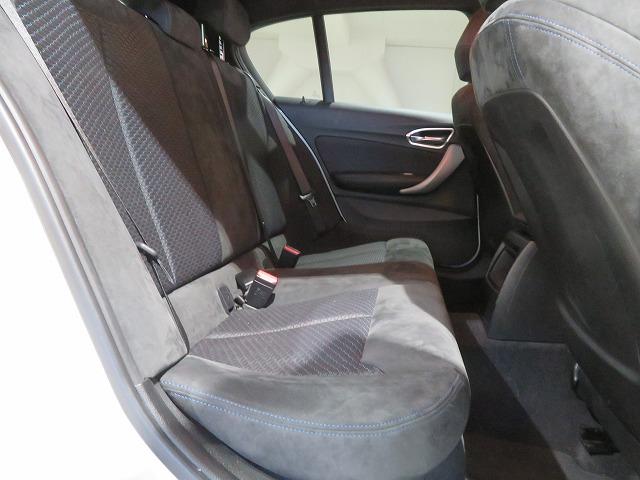 １シリーズ １１８ｄ　Ｍスポーツ　ＬＥＤライト　１７ＡＷ　ＰＤＣ　純正ナビ　Ｂカメラ　純正ＥＴＣ　クルーズコントロール　レーンディパーチャーウォーニング　禁煙車（11枚目）