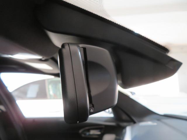 １シリーズ １１８ｄ　Ｍスポーツ　ＬＥＤライト　１７ＡＷ　ＰＤＣ　純正ナビ　Ｂカメラ　純正ＥＴＣ　クルーズコントロール　レーンディパーチャーウォーニング　禁煙車（20枚目）