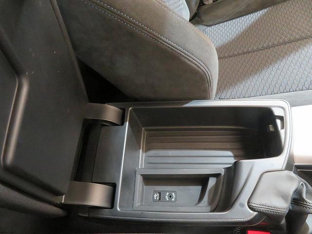 １シリーズ １１８ｄ　Ｍスポーツ　ＬＥＤライト　１７ＡＷ　ＰＤＣ　純正ナビ　Ｂカメラ　純正ＥＴＣ　クルーズコントロール　レーンディパーチャーウォーニング　禁煙車（24枚目）