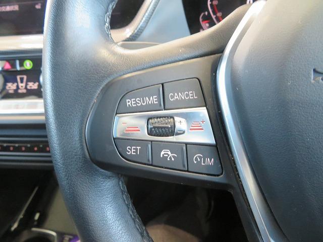 ２シリーズ ２１８ｄグランクーペ　プレイ　ハイラインＰＫＧ　ＬＥＤライト　１７ＡＷ　黒革　シートヒーター　ＰＤＣ　スマートキー　純正ナビ　純正ＥＴＣ　Ｂカメラ　アクティブクルーズコントロール　レーンチェンジ＆ディパーチャーウォーニング　禁煙車（14枚目）