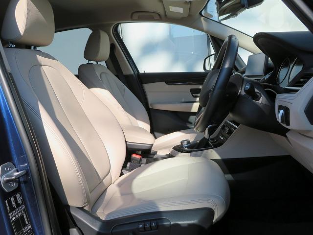 ２シリーズ ２１８ｄ　ｘＤｒｉｖｅアクティブツアラーラグジュアリ　ＬＥＤライト　１７ＡＷ　Ａトランク　ＰＤＣ　スマートキー　純正ナビ　純正ＥＴＣ　Ｂカメラ　ヘッドアップディスプレイ　アクティブクルーズコントロール　レーンディパーチャーウォーニング　禁煙車（10枚目）