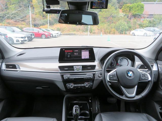 Ｘ１ ｘＤｒｉｖｅ　１８ｄ　ｘライン　後期モデル　純正ナビ　純正１８ＡＷ　地デジ　ＬＥＤライト　オートトランク　コンフォートアクセス　Ｂカメラ　アクティブ・クルーズ・コントロール　レーンディパーチャーＷ　禁煙車（8枚目）