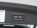 ｘＤｒｉｖｅ　１８ｄ　ＭスポーツＸ　純正１９インチアルミ　コンビシート　シートヒーター　オートトランク　コンフォートアクセス　Ｂカメラ　ミラーＥＴＣ　レーンデパーチャー　禁煙車（51枚目）