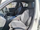 320d xDriveMスポーツハイラインパッケージ 後期モデル ハイラインP サウンドP 純正18AW LEDライト PDC オートトランク ブラックレザー アラウンドビューカメラ ヘッドアップディスプレイ harman/kardonスピーカー 禁煙車(10枚目)